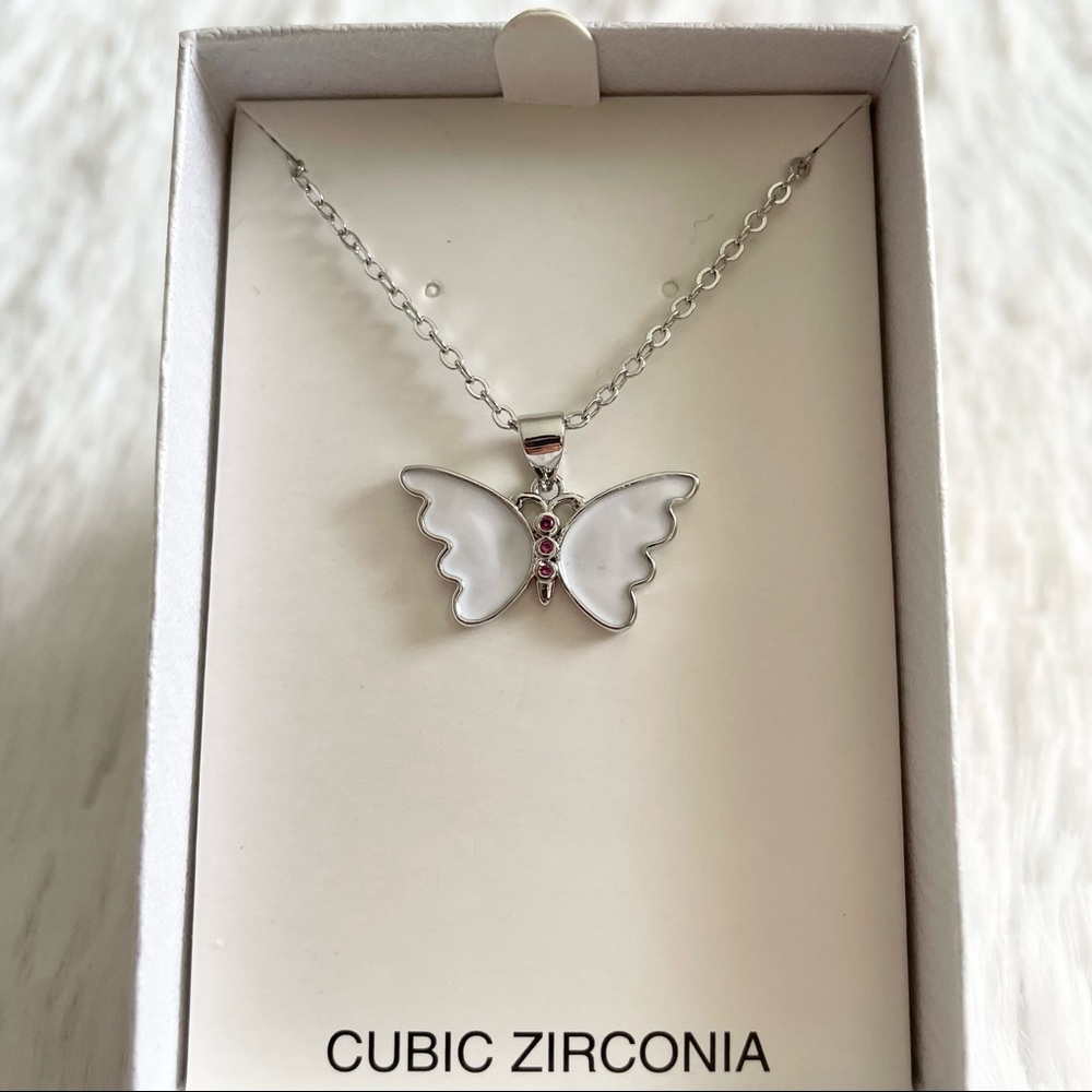 NWT Silver and white cubic zirconia butterfly silver necklace - Picture 2 of 4